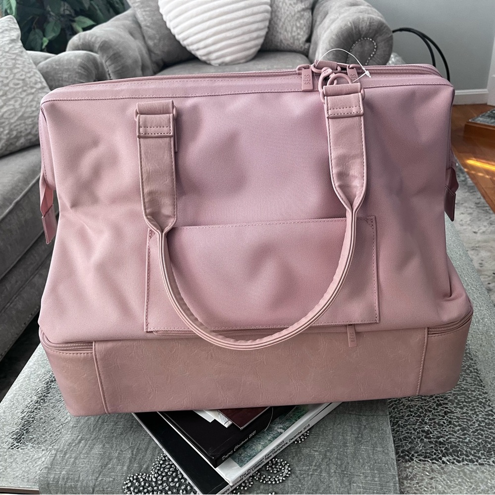 BEIS The Weekender Dusty Pink Travel Bag - Picture 3 of 6